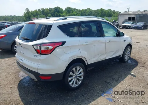 2017 Ford Escape Titanium из США, поврежденный, VIN 1FMCU9JDXHUC69940